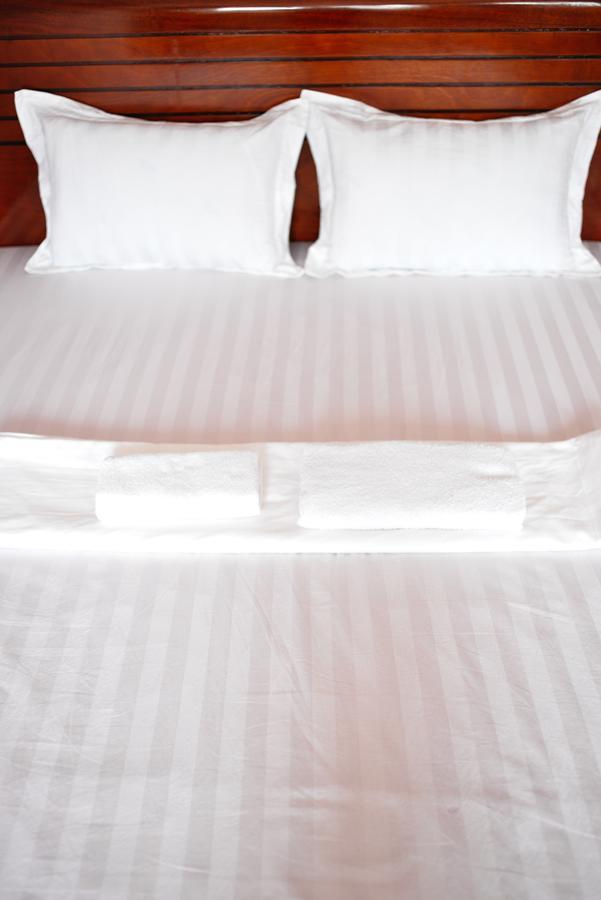 Ha Nhi Hotel 宁平 外观 照片